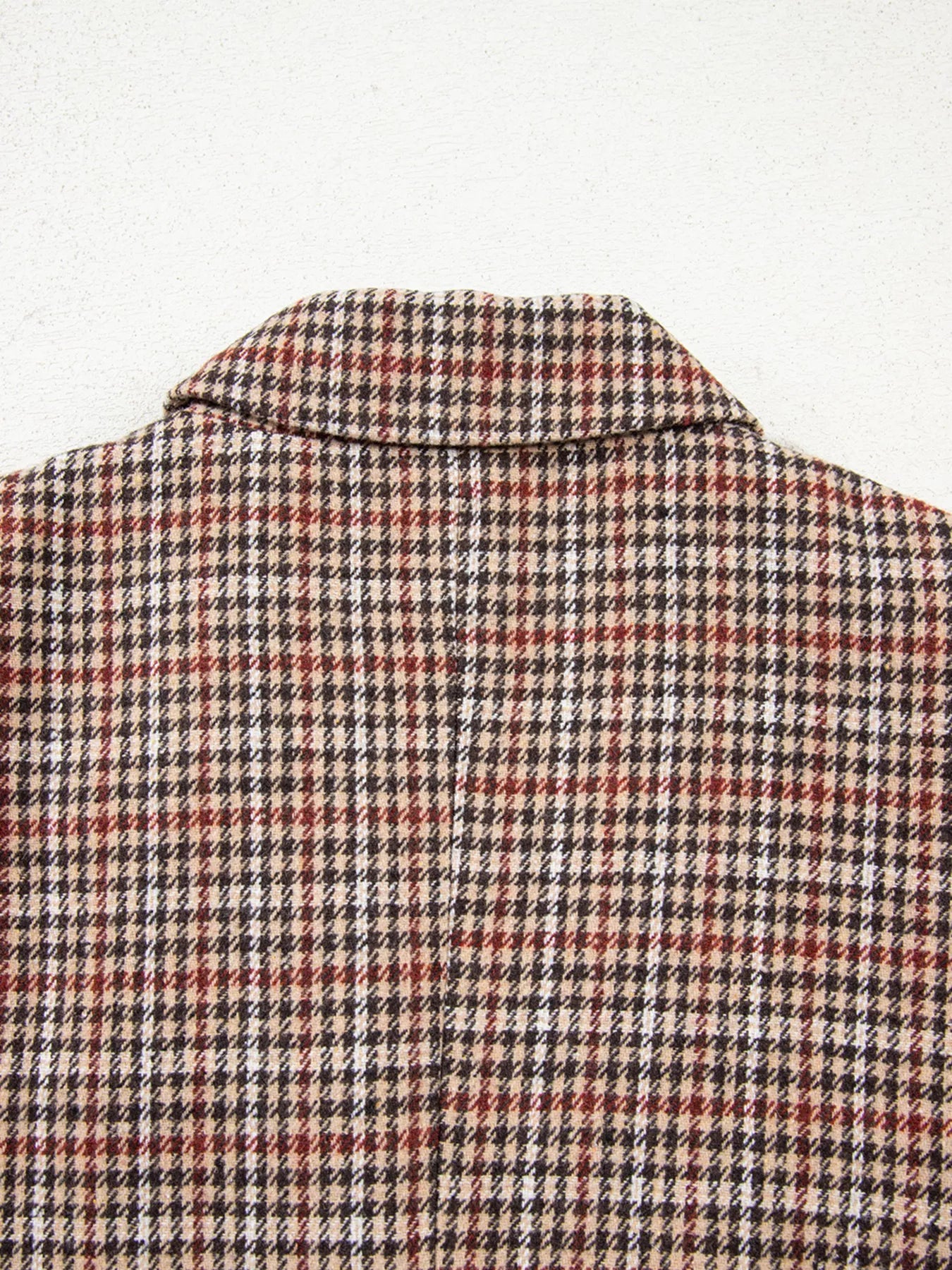 Chic Houndstooth Lapel Collar Blazer – Stylish Buttoned Women’s Outerwear