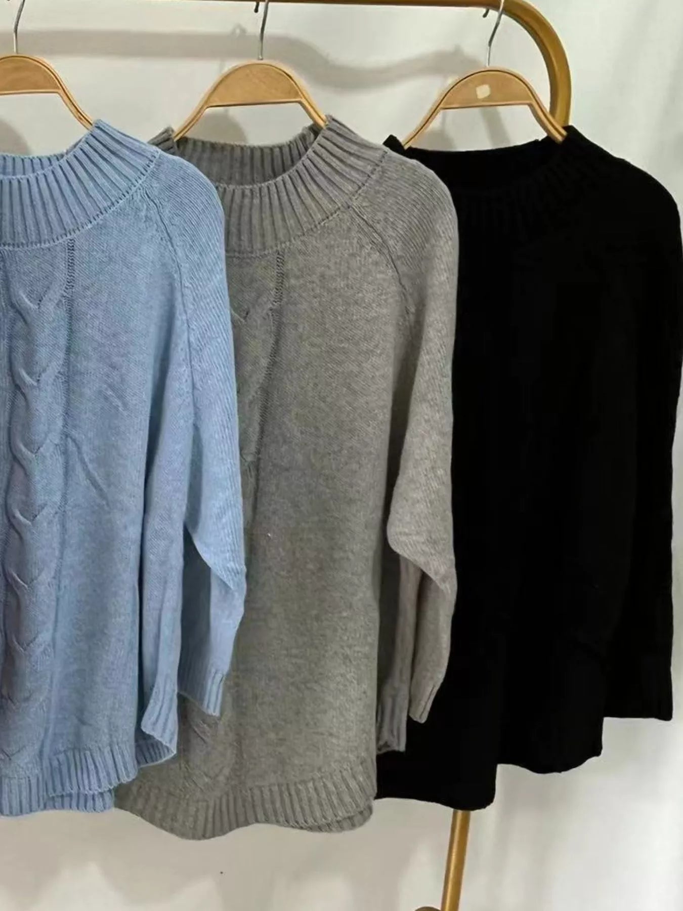 Full-Size Cable-Knit Long Sleeve Sweater (Plus Size)