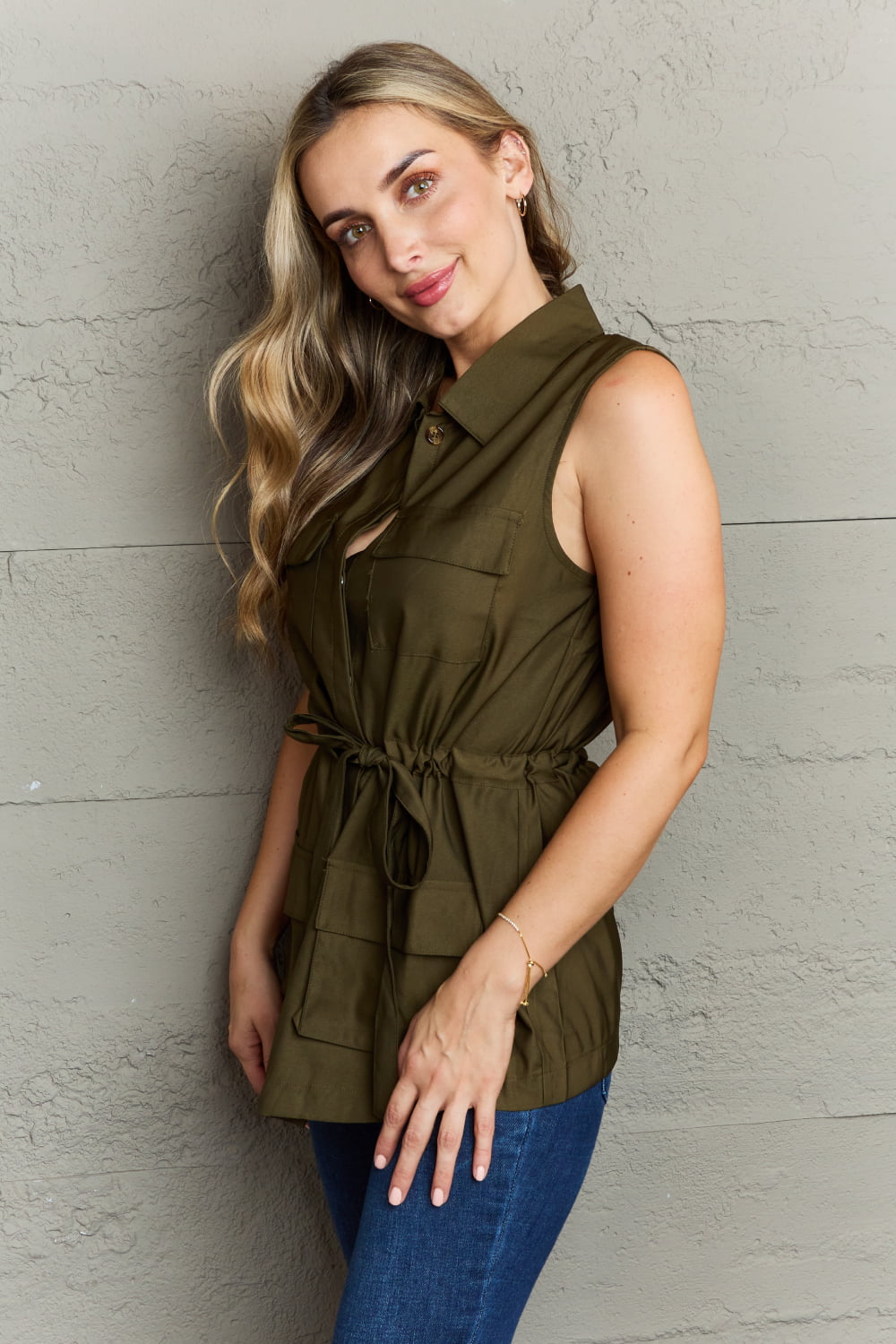 Ninexis Follow The Light Sleeveless Collared Button-Down Top