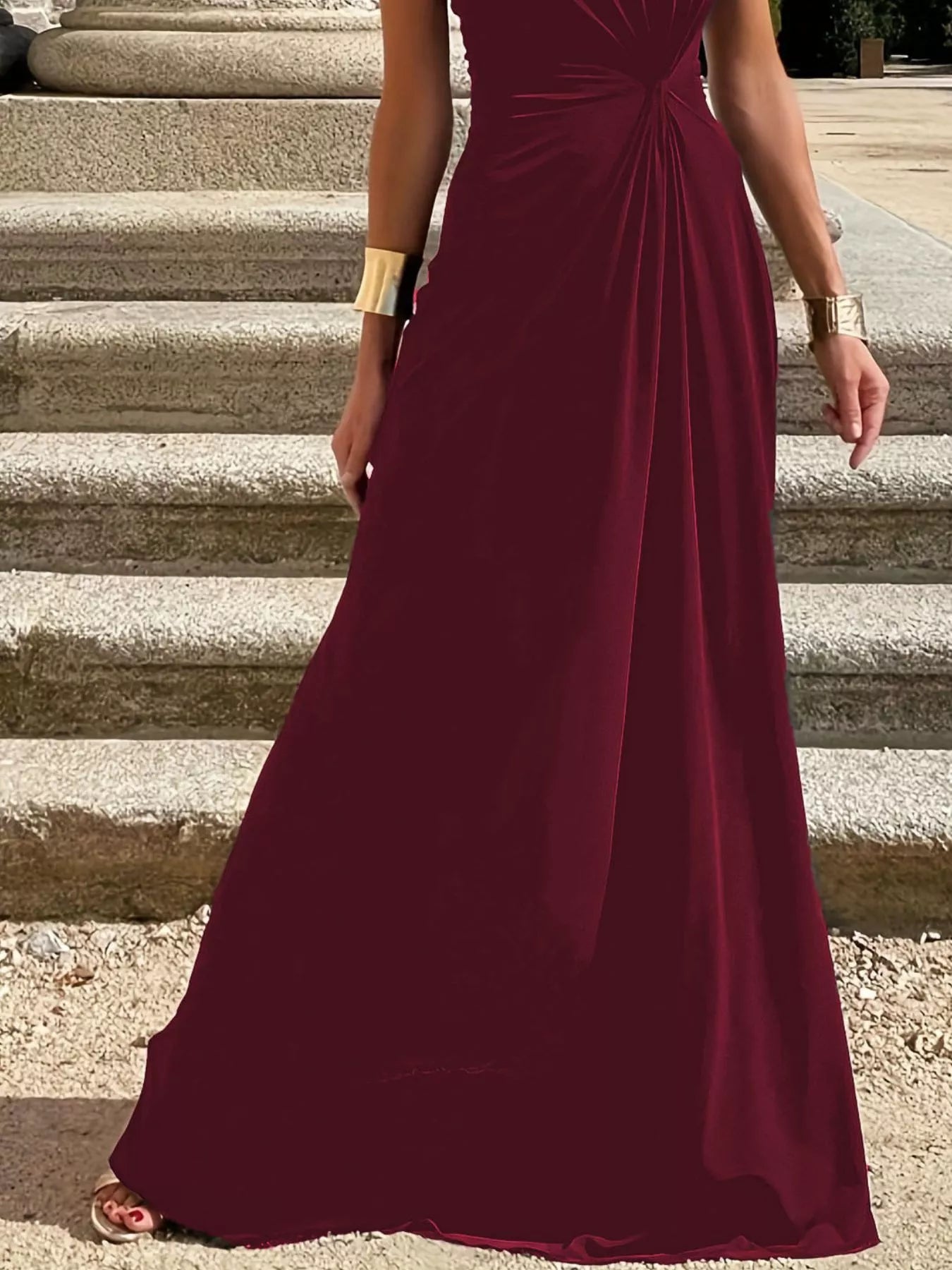 Twisted Round-Neck Sleeveless Ruched Maxi Dress