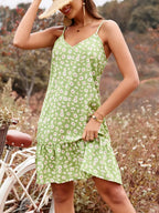 Daisy Print V-Neck Mini Cami Dress â€“ Cute Floral Summer Dress Light Green