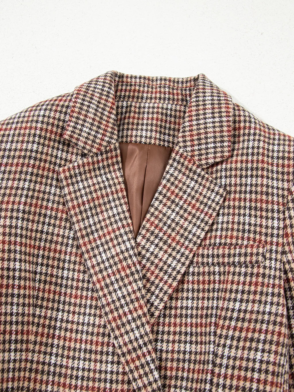 Chic Houndstooth Lapel Collar Blazer – Stylish Buttoned Women’s Outerwear