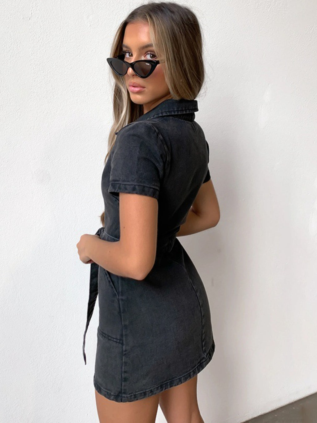Zip Front Short Sleeve Denim Dress - Stylish & Functional