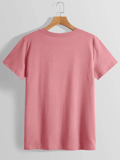 LUCKY Comfort Fit T-Shirt – Stylish & Comfortable