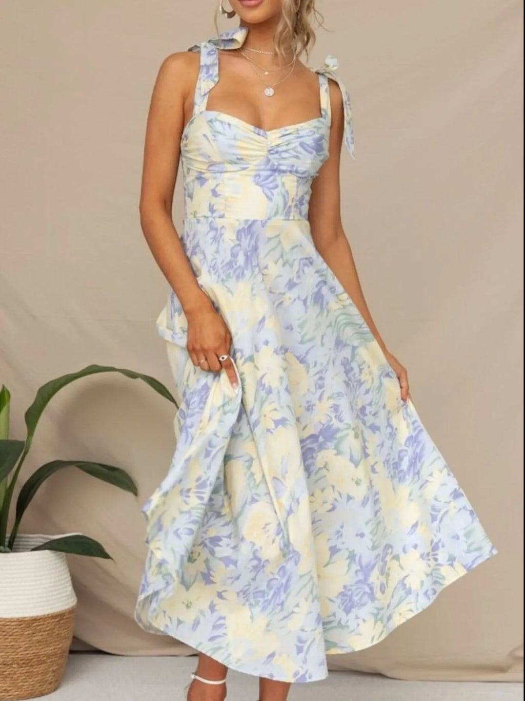 Floral Tie-Strap Sweetheart Neck Midi Dress â€“ Elegant Summer Sleeveless Dress