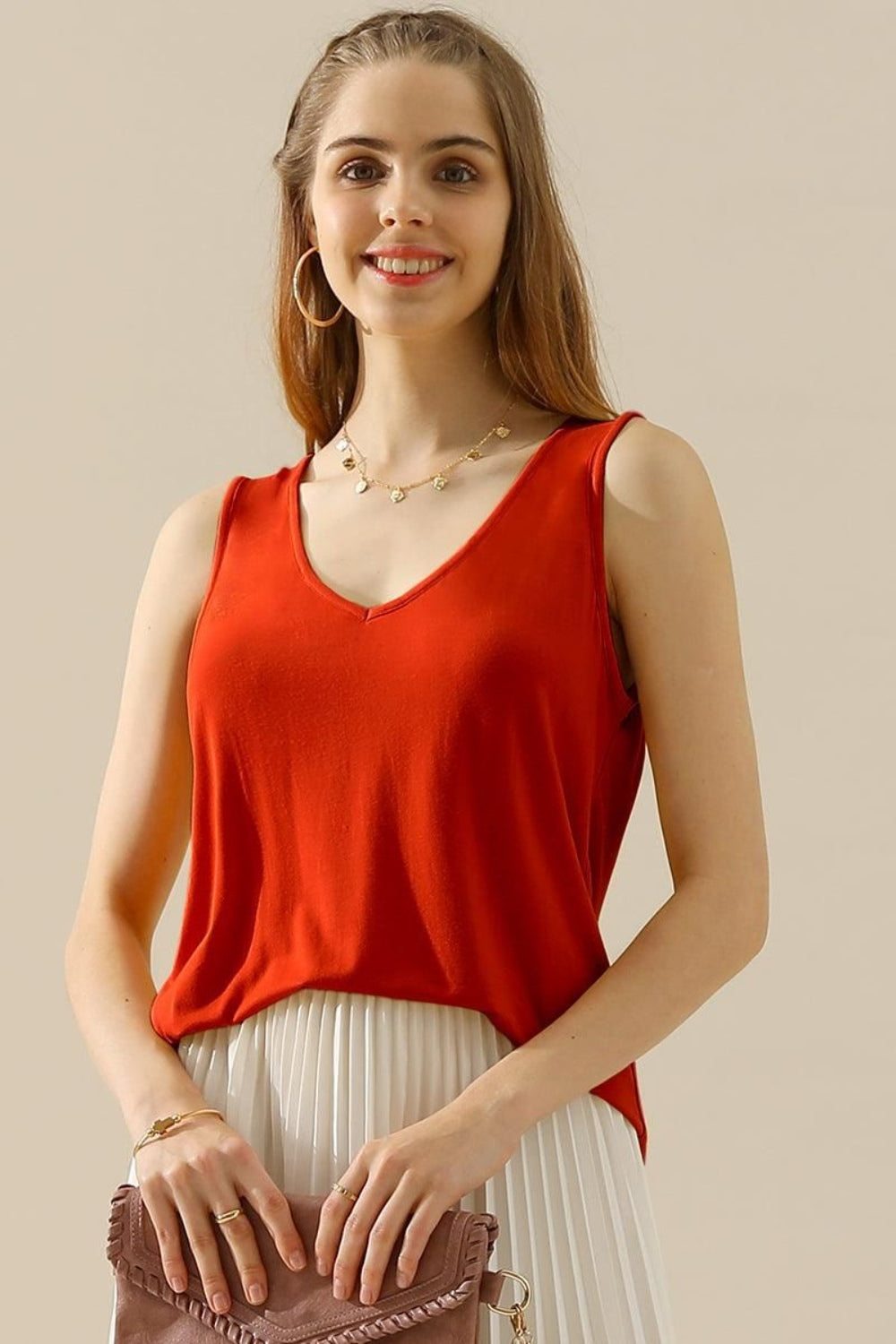 Ninexis V-Neck Curved Hem Tank - Full Size Red