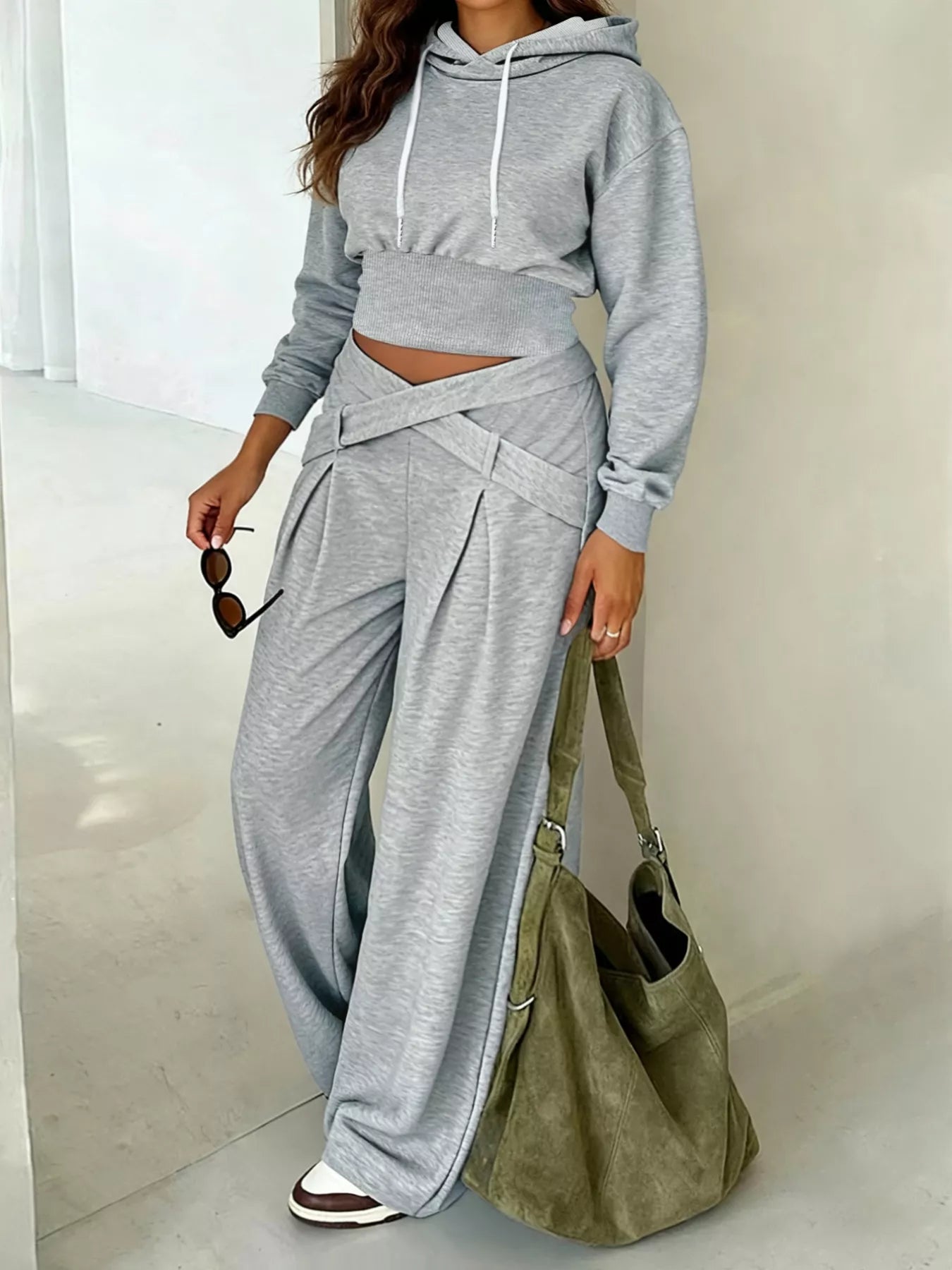 Trendy Casual Cropped Hoodie & Wide Leg Pants Co-ord Set