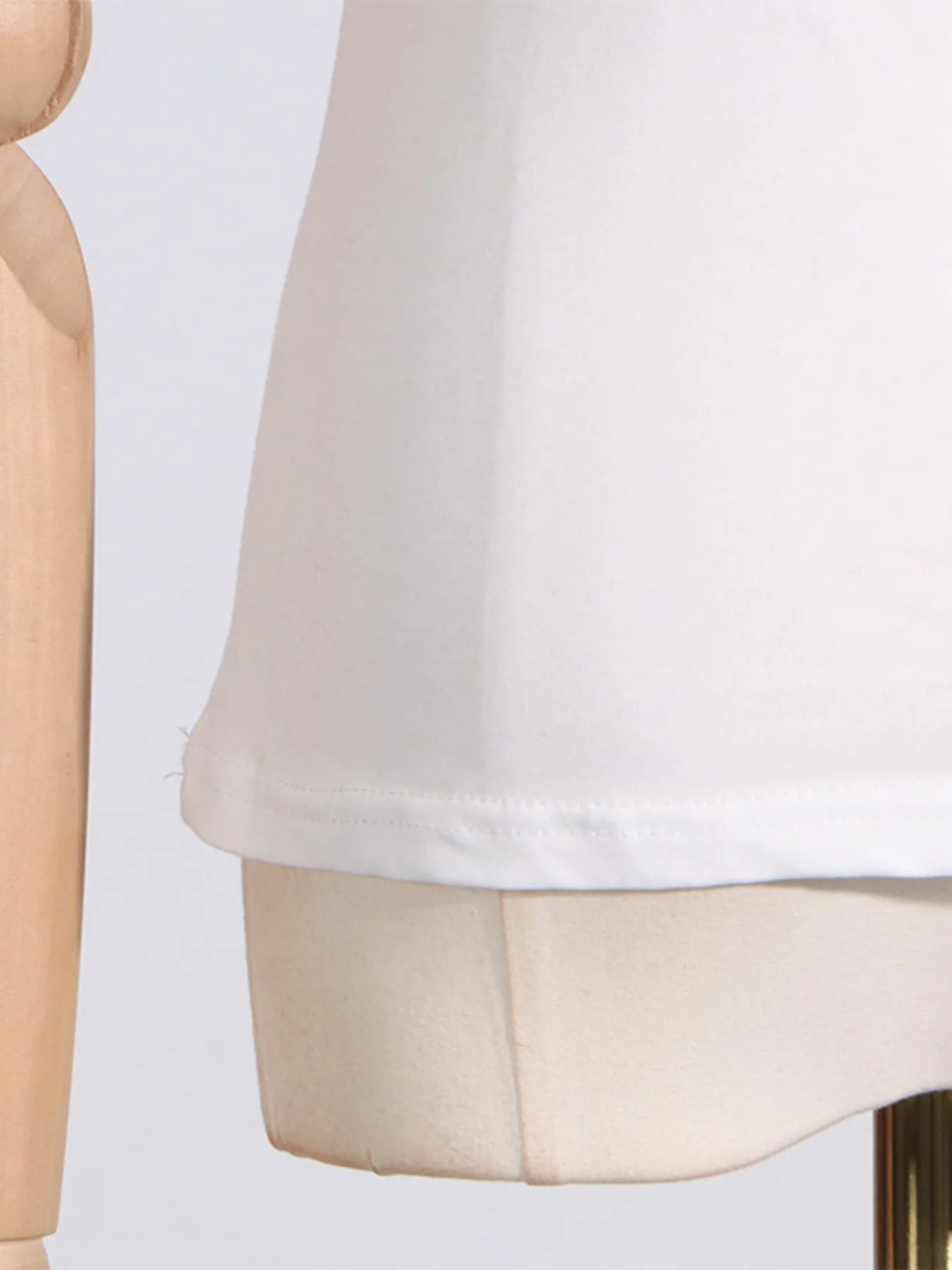 Elegant Ruffled Round Neck Short Sleeve Top